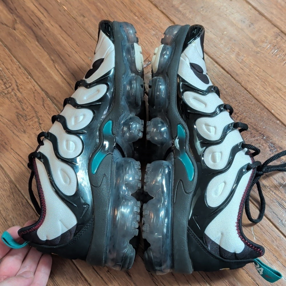 Nike Air VaporMax Griffey Spider Man Black and White Athletic Sneakers - Picture 10 of 11